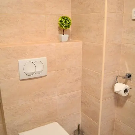 Apartman Crystal *